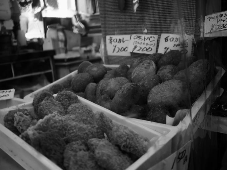 OM SYSTEM OM-3作例：日進堂 名物カレーパン