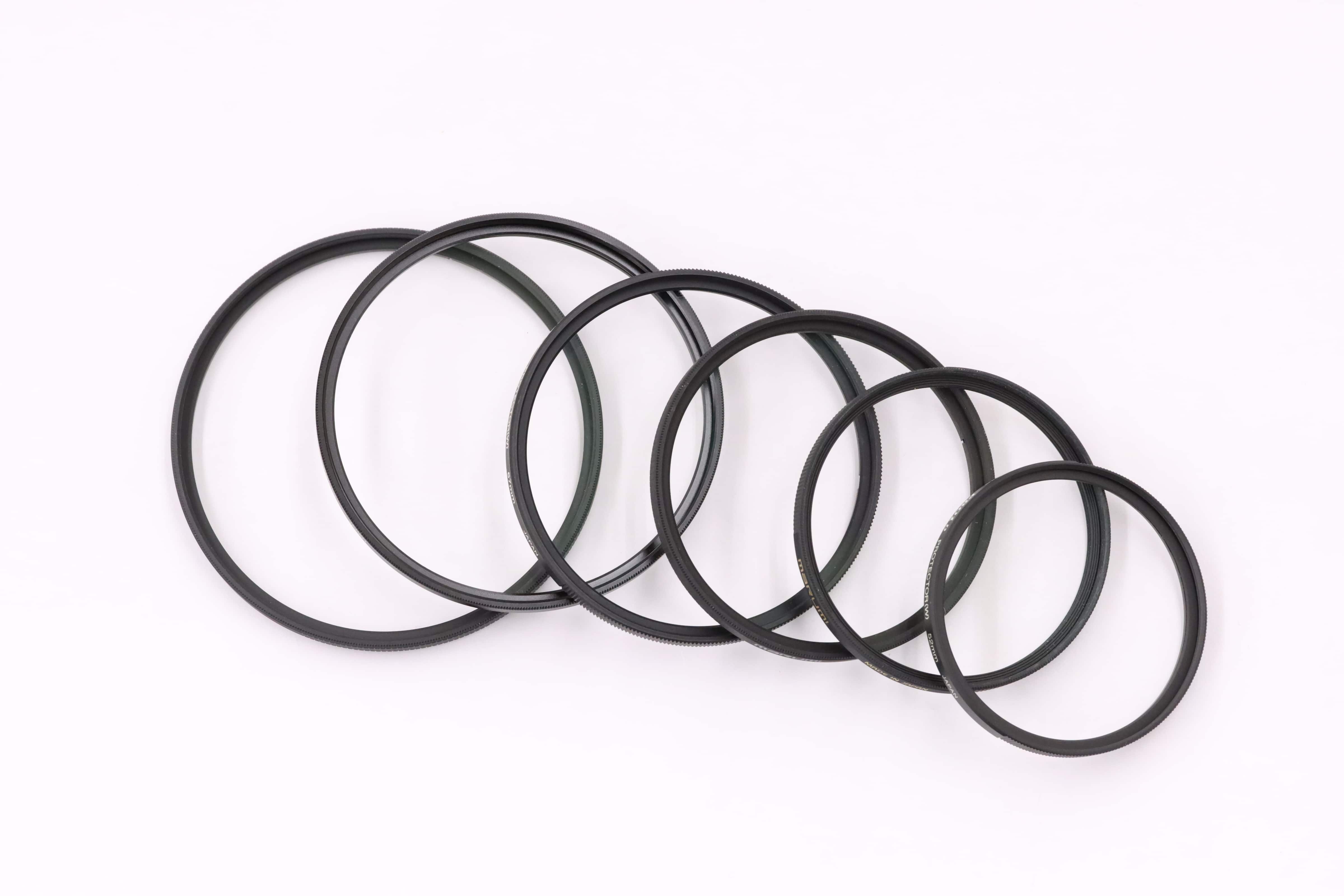 サイズが異なるフィルターが並んだ画像