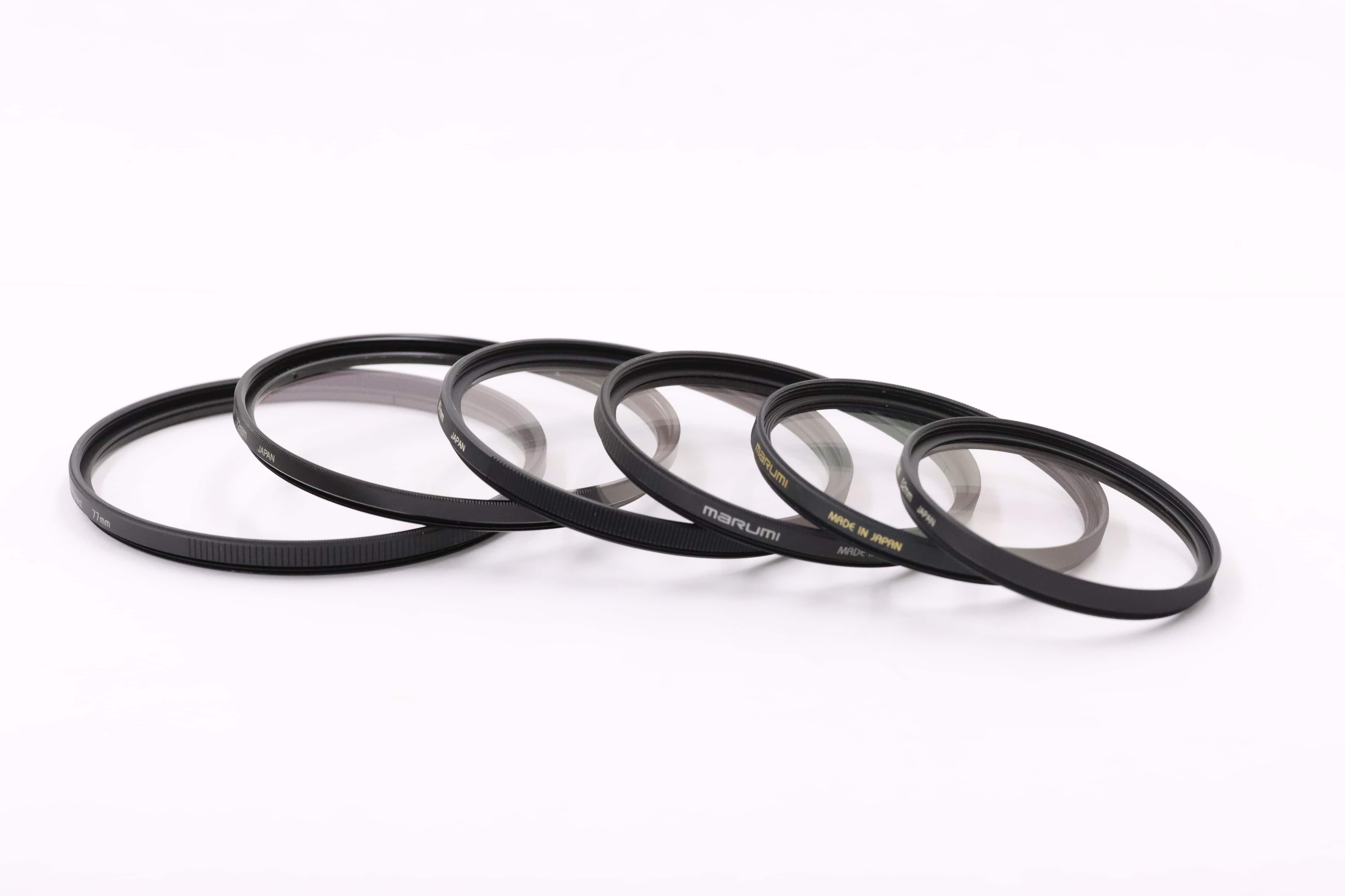 サイズが異なるフィルターが並んだ画像