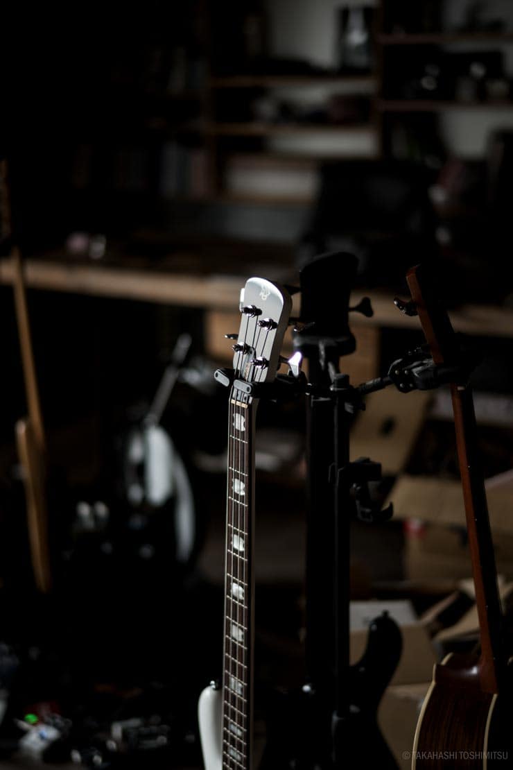 Voigtlander NOKTON 50mm F1.2 Aspherical II VM  作例：四本の弦の楽器
