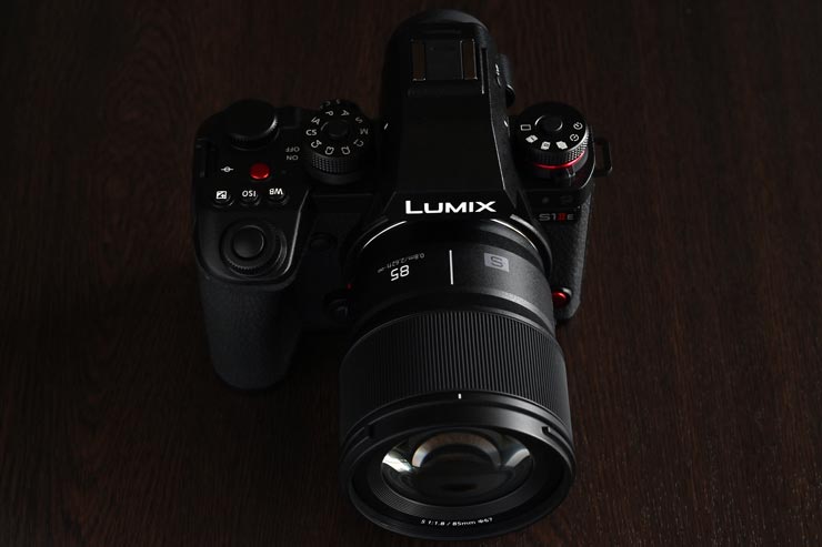 Panasonic LUMIX S1IIE本体画像