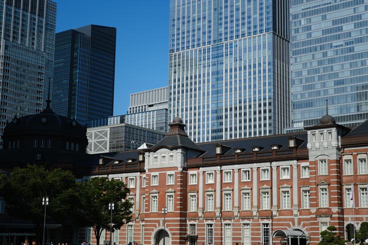 Sigma 17-40mm F1.8 DC | Art 作例：東京駅とビル群