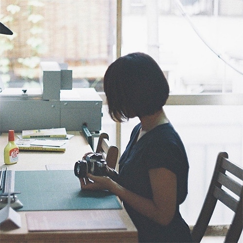 富士フイルム X-E5 実写レビュー × 写真家 wakana | 気軽さと実用性を