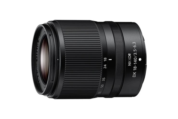 NIKKOR Z DX 18-140mm f/3.5-6.3 VRの画像
