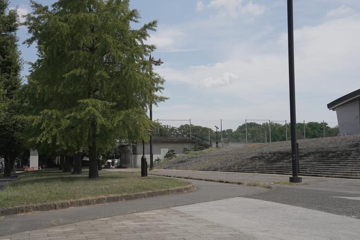 SONY FX3作例：球場の裏の階段