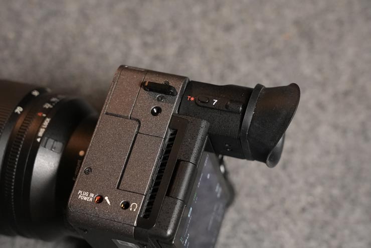 SONY FX2のEVF