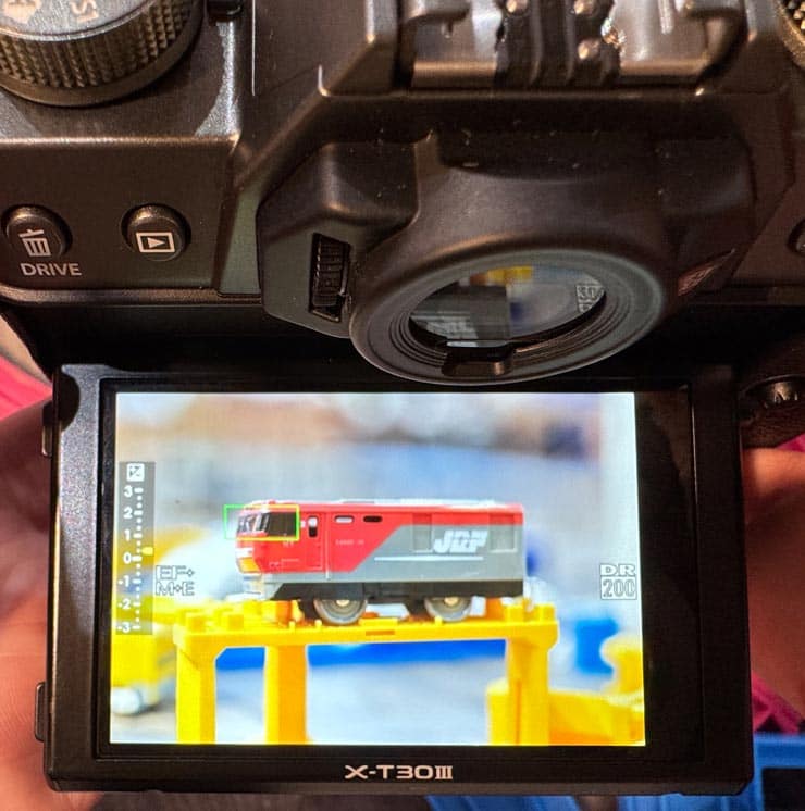 富士フイルム X-T30 III 本体：被写体検出モニター