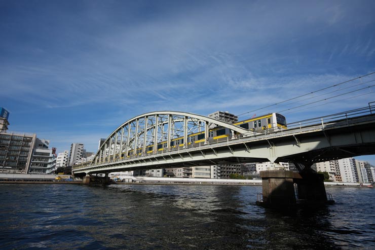 SIGMA 20-200mm F3.5-6.3 DG  | Contemporary作例：隅田川橋梁を渡る総武線