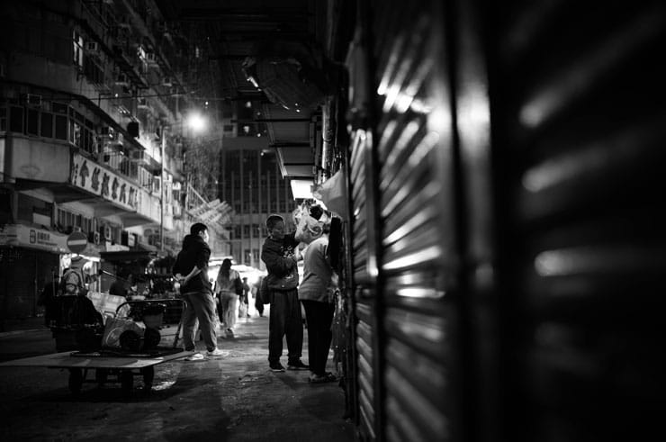 Leica ノクティルックスM F1.2/35mm ASPH.作例：モノクロで撮った香港の街