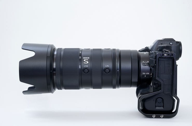 三脚座なしのNikon NIKKOR Z 70-200mm f/2.8 VR S II本体