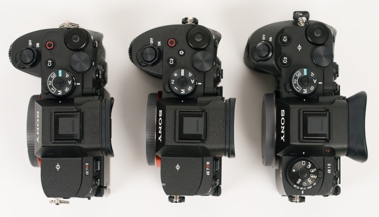 SONY α7R VI、α7R V、α1 IIのグリップ画像