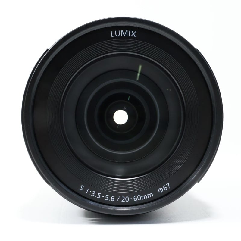 LUMIX S 20-60mm F3.5-5.6 S-R2060