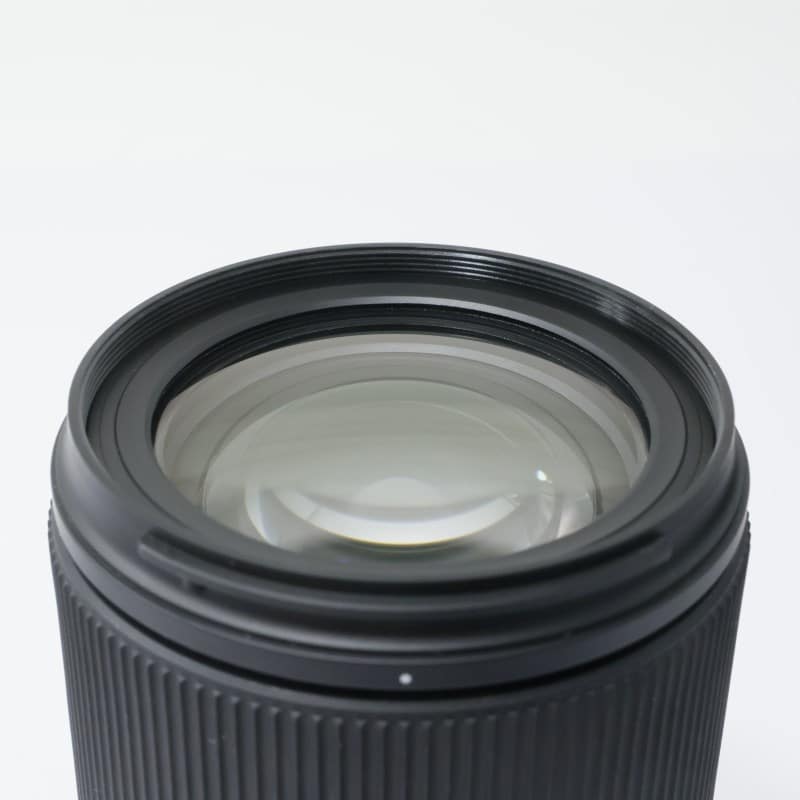 25-200mm F/2.8-5.6 Di III VXD G2 (Model A075S) ソニーEマウント