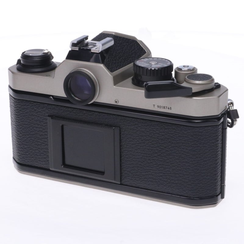 Nikon New FM2/T 中古 C2120118736955|中古通販フジヤカメラ Nikon New FM2/T 中古 C2120118736955|中古通販フジヤカメラ