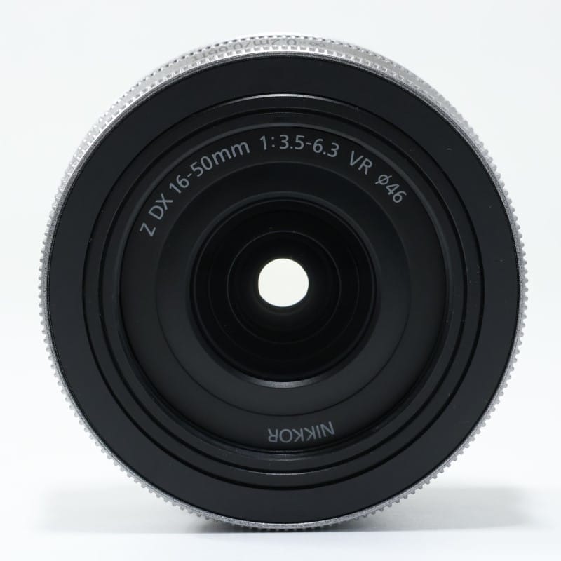 NIKKOR Z DX 16-50mm f/3.5-6.3 VR シルバー