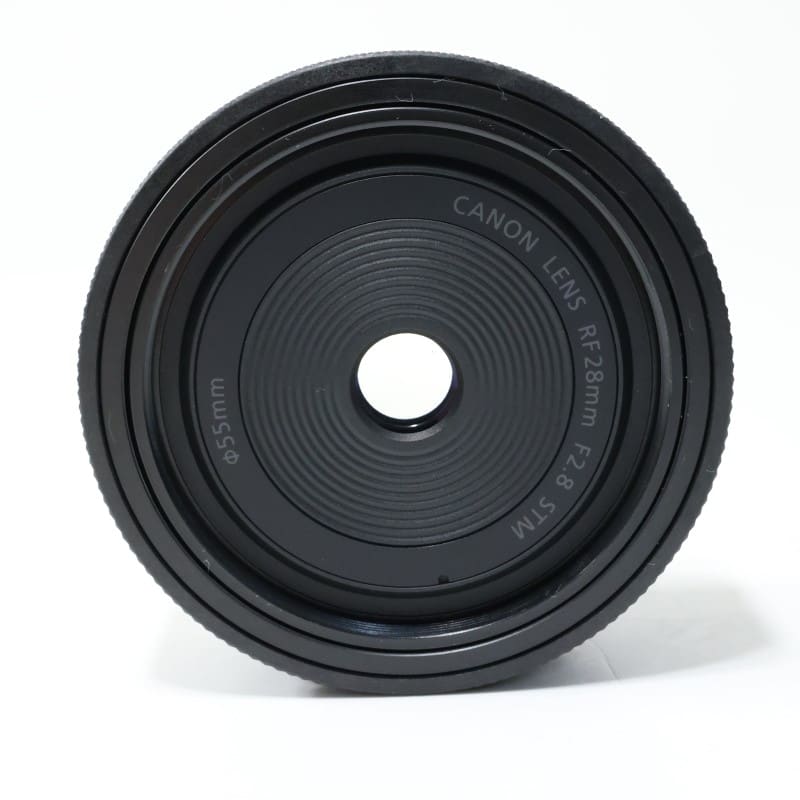 RF28mm F2.8 STM