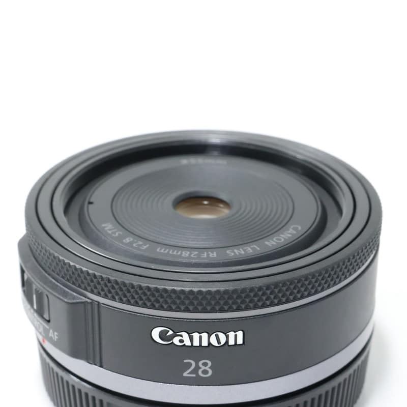RF28mm F2.8 STM