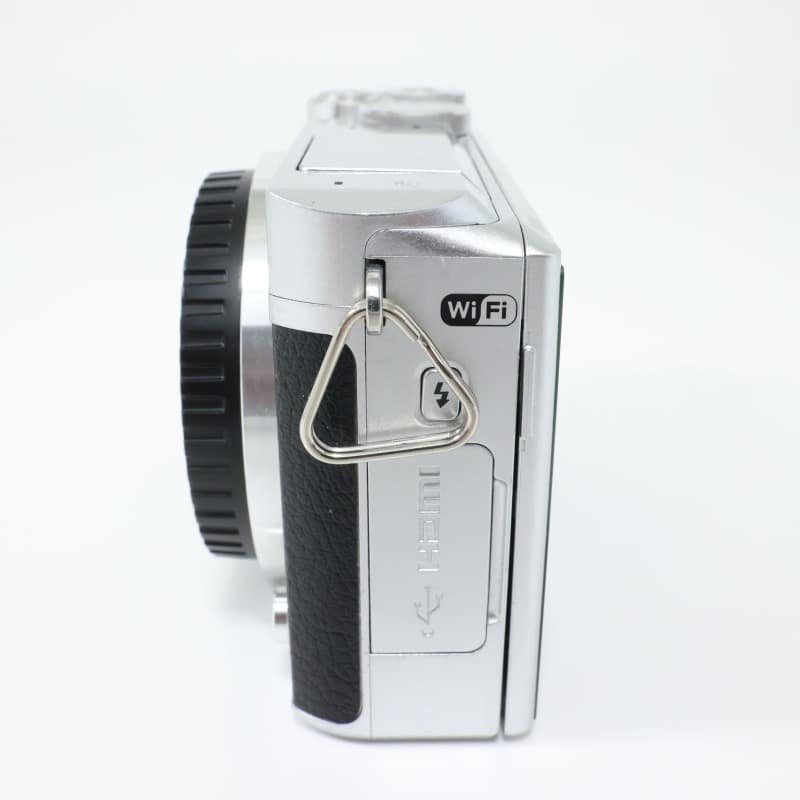 Nikon 1 J5 ボディ シルバー