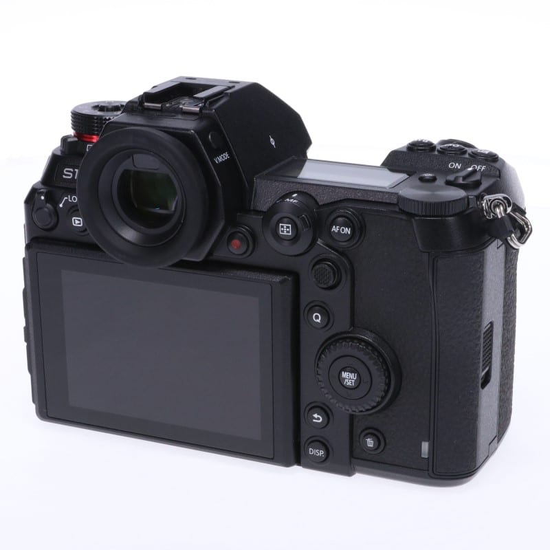 LUMIX S1R ボディ DC-S1R-K