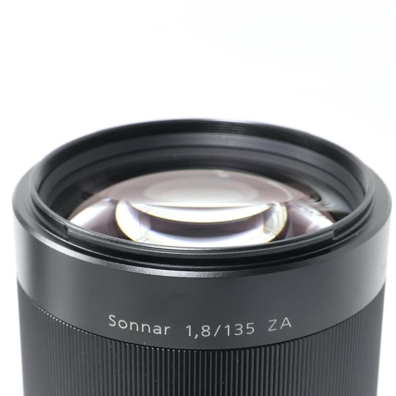 Sonnar T* 135mm F1.8 ZA SAL135F18Z