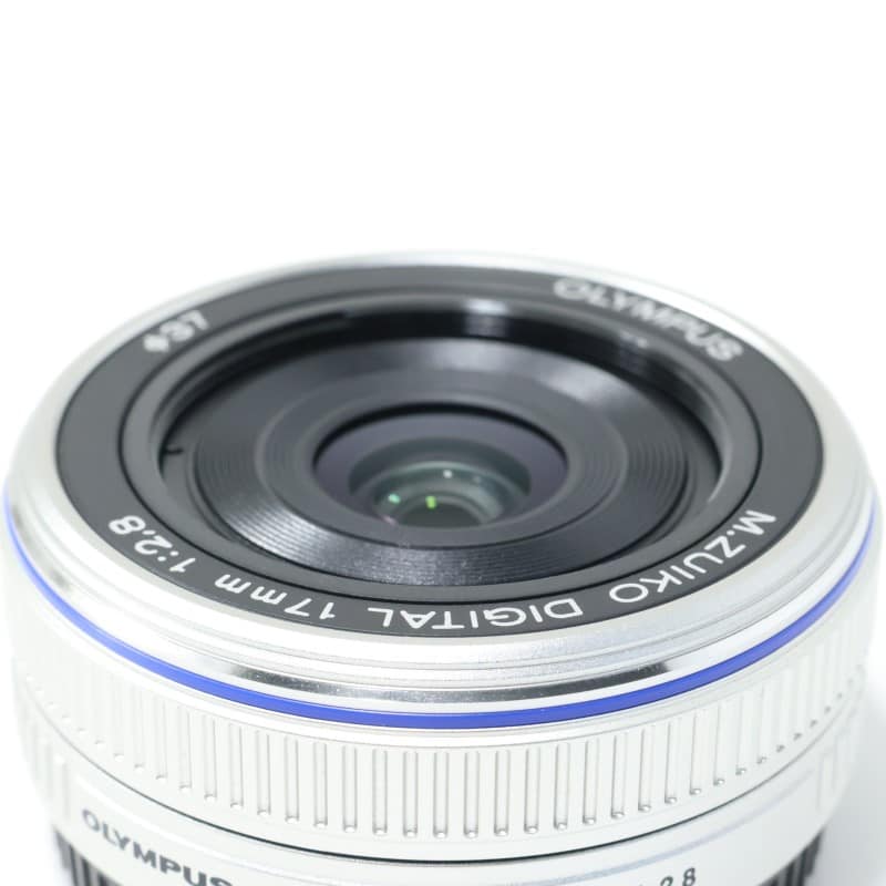 M.ZUIKO DIGITAL 17mm F2.8 シルバー