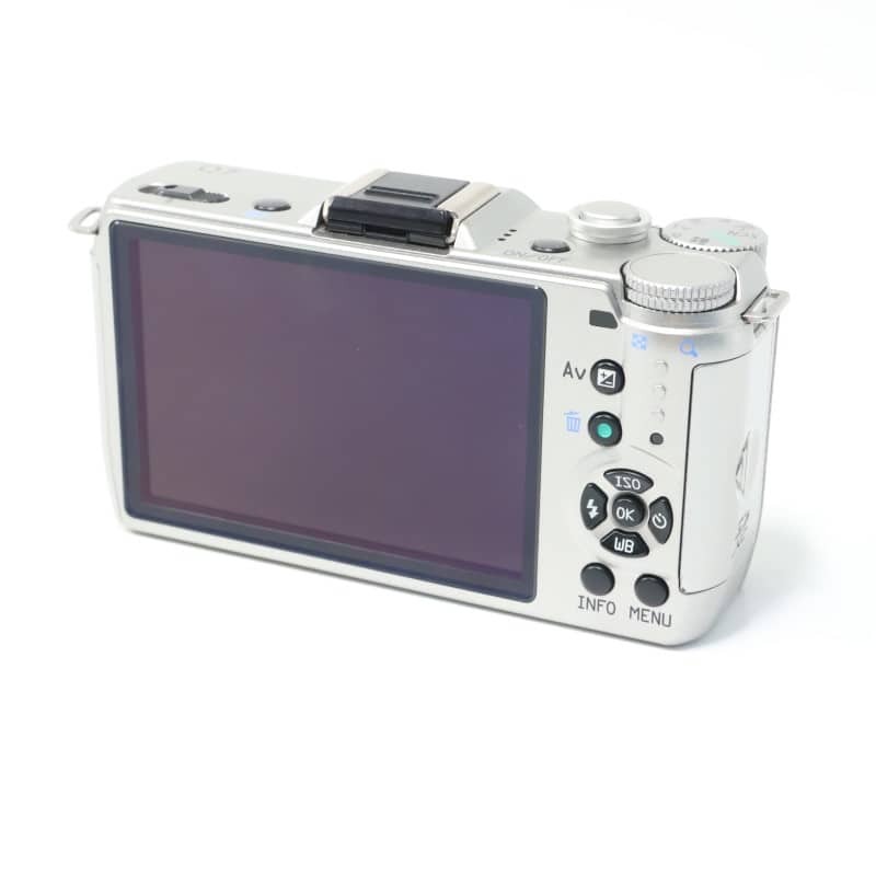 PENTAX Q7 ボディ シルバー