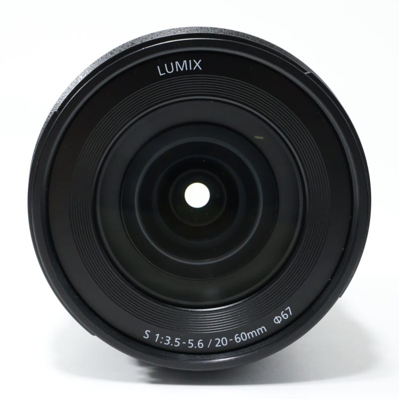 LUMIX S 20-60mm F3.5-5.6 S-R2060