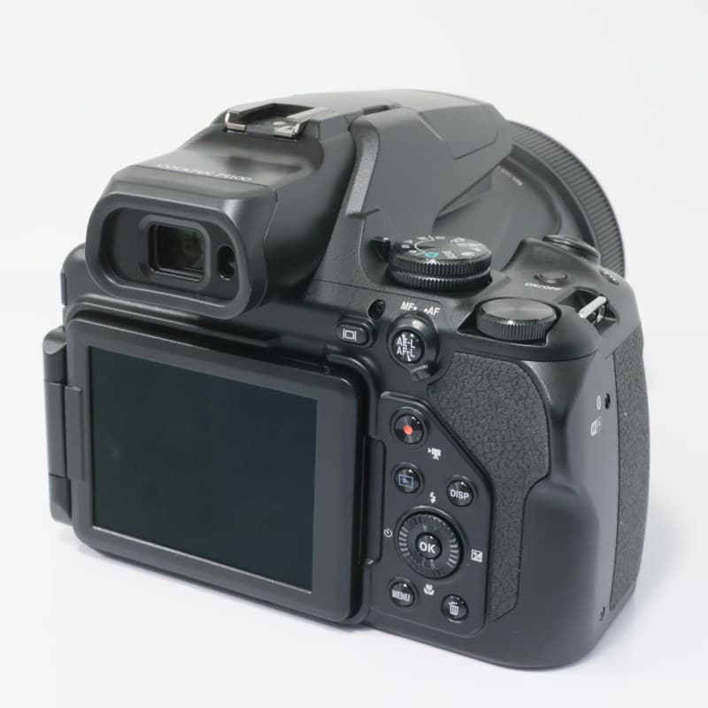 COOLPIX P1100