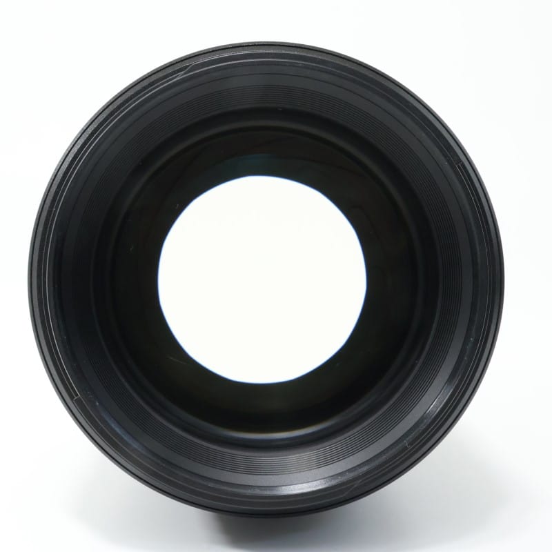 NIKKOR Z 135mm f/1.8 S Plena