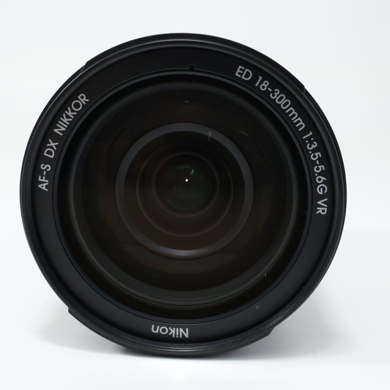 AF-S DX NIKKOR 18-300mm f/3.5-5.6G ED VR