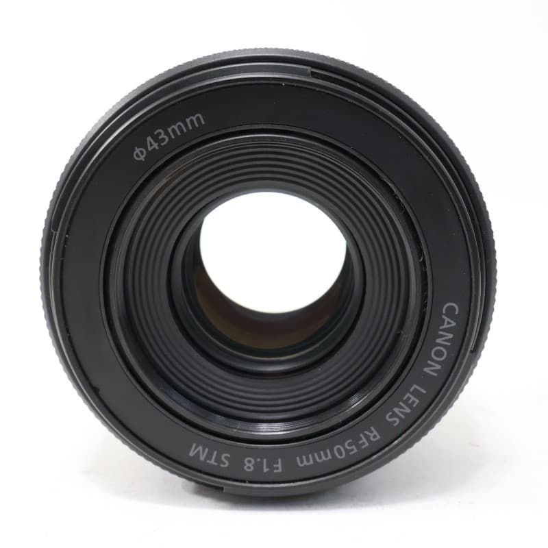 RF50mm F1.8 STM