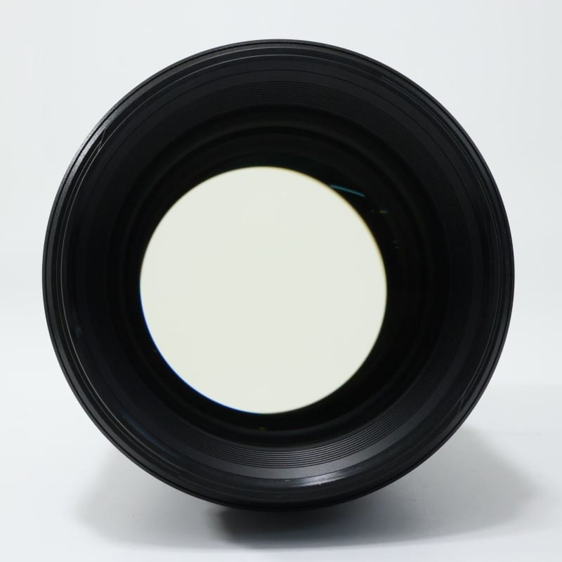 NIKKOR Z 135mm f/1.8 S Plena