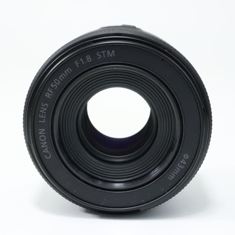 RF50mm F1.8 STM