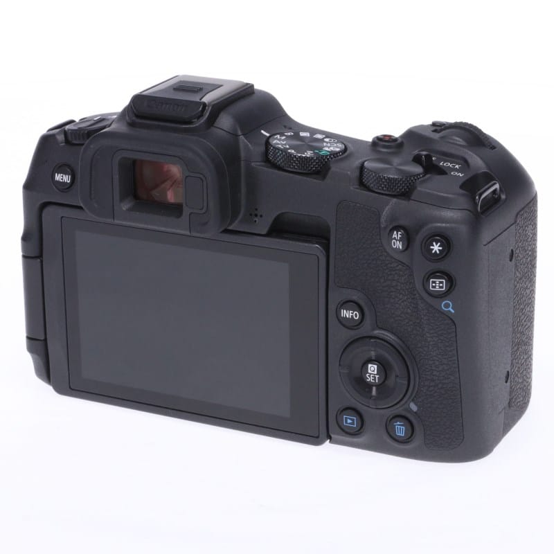 EOS R8 ボディー 海外モデル