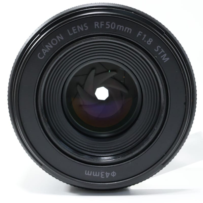 RF50mm F1.8 STM
