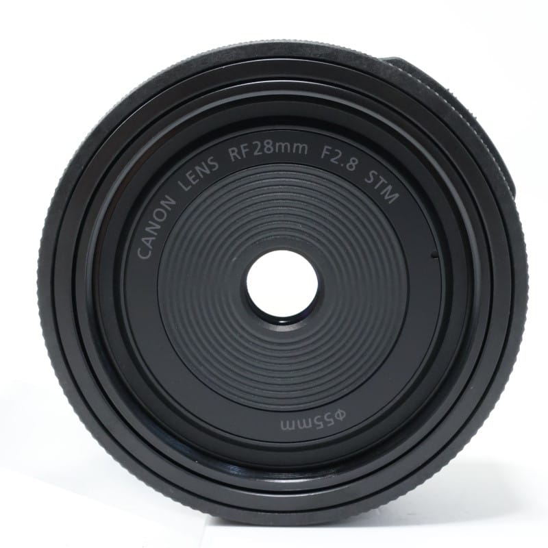 RF28mm F2.8 STM