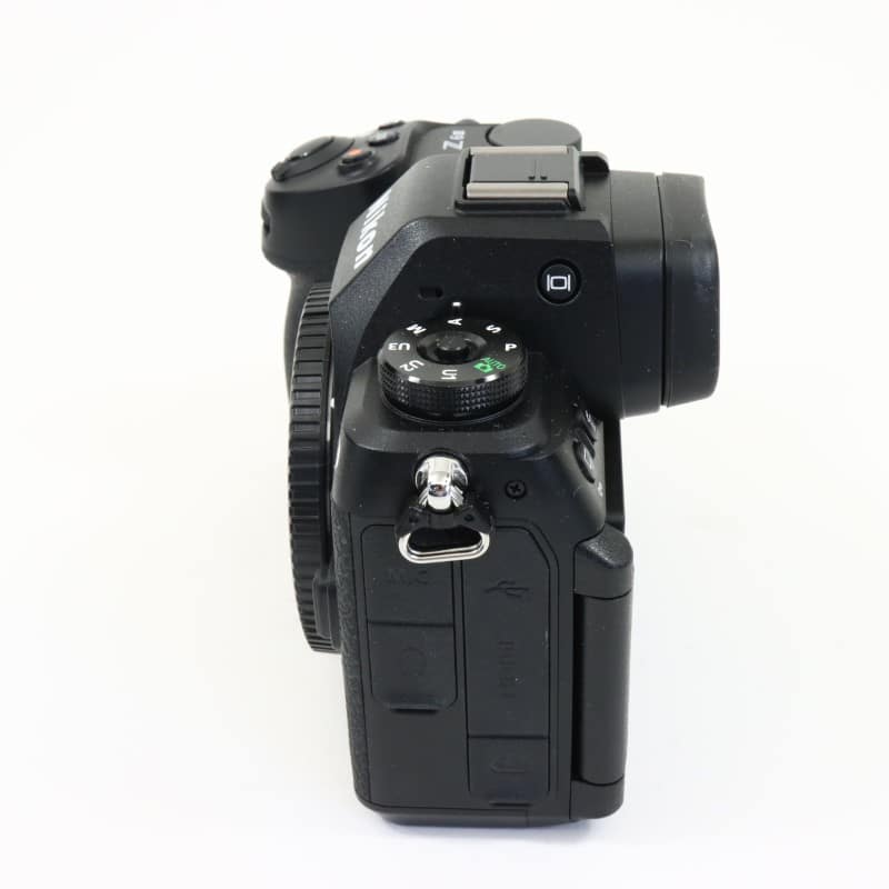 Z6III ボディ