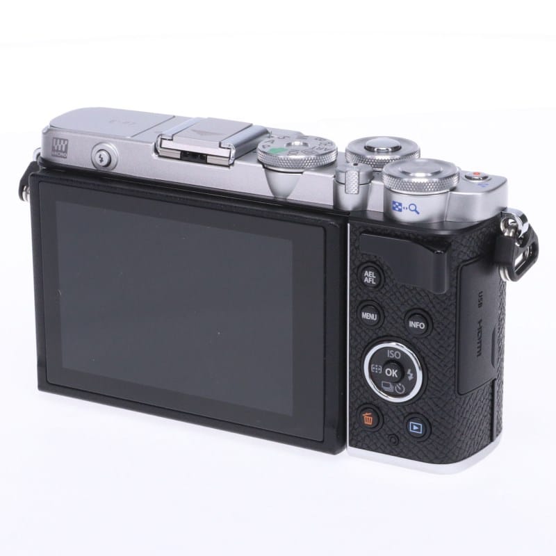 ジャンク　OLYMPUS PEN E-P7 本体 OLYMPUS／OM SYSTEM PEN E-P7 ボディー シルバー Aランク 中古｜フジヤ