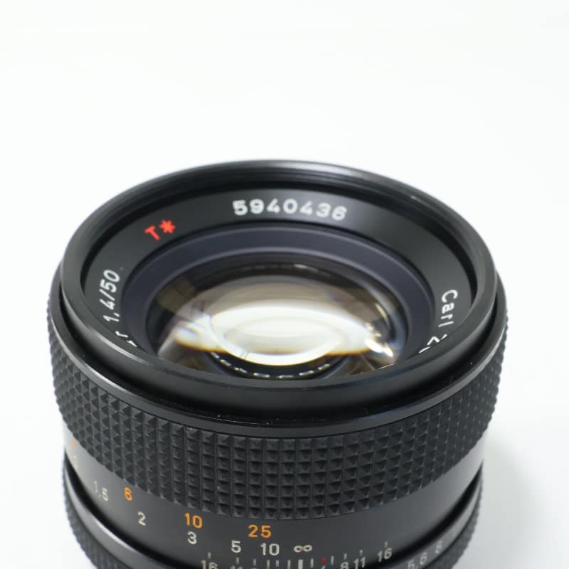Planar T* 50mm F1.4 AE J