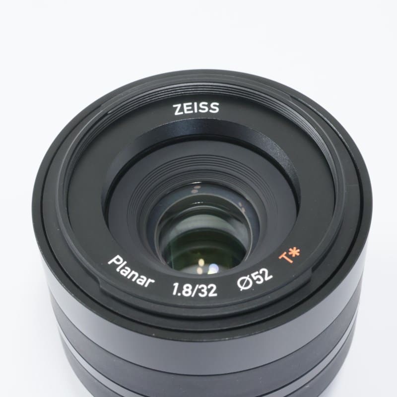 【鑑定済みABランク美品】CarlZeiss Touit1.8/32E ZEISS Touit 1.8/32 X-mount ABランク 中古｜フジヤカメラ