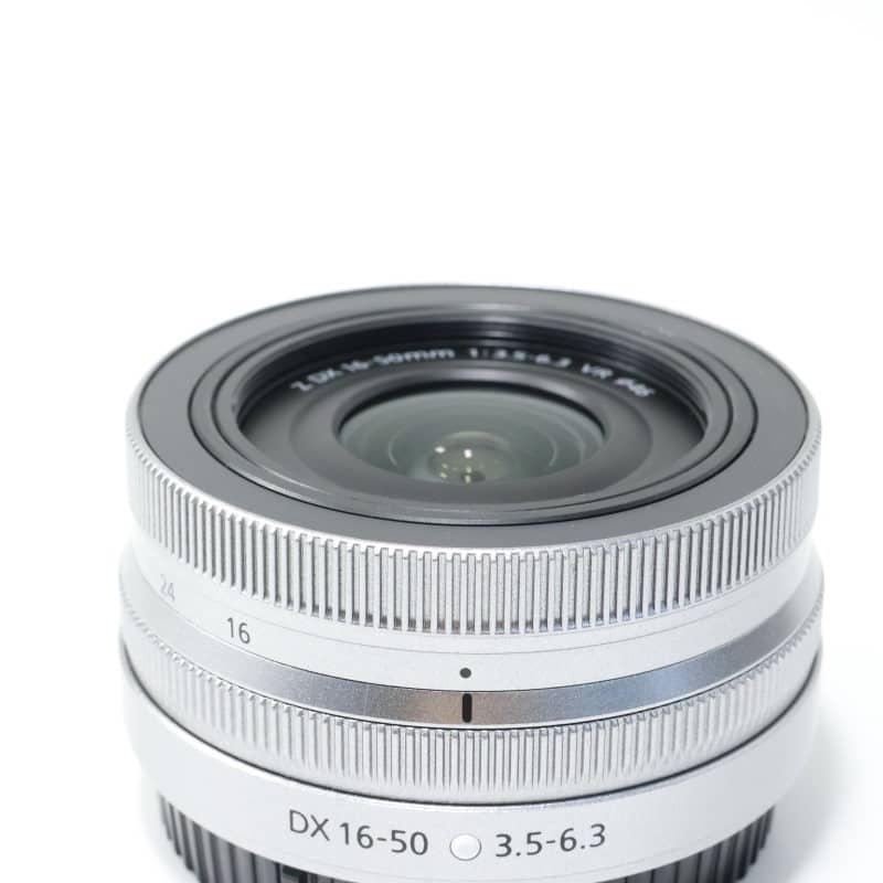 NIKKOR Z DX 16-50mm f/3.5-6.3 VR シルバー