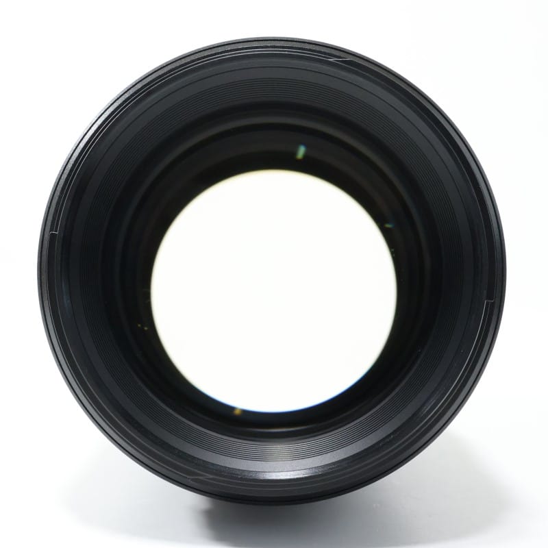 NIKKOR Z 135mm f/1.8 S Plena