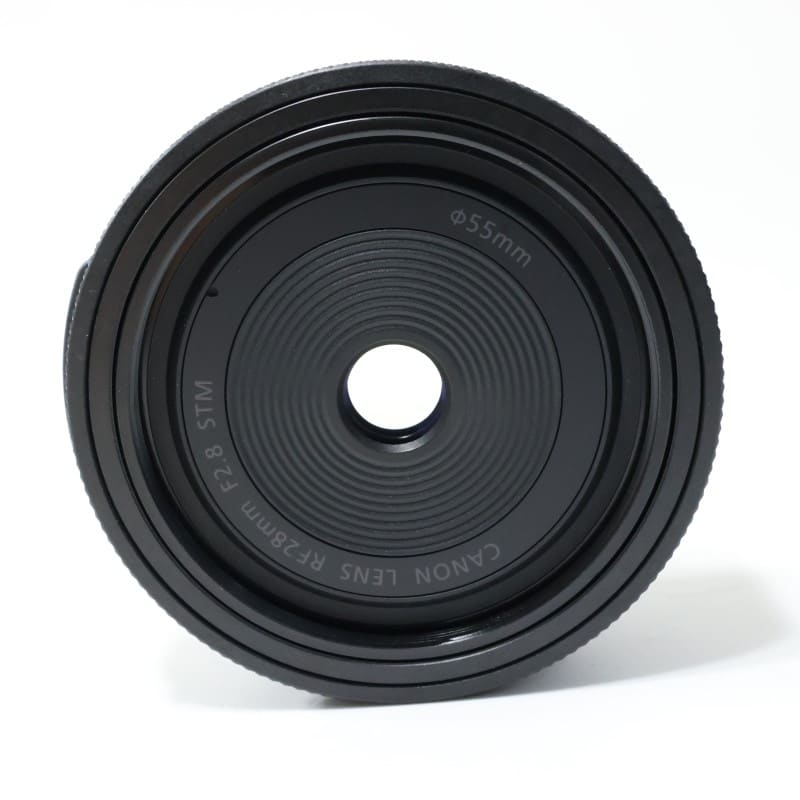 RF28mm F2.8 STM