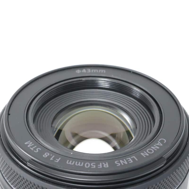 RF50mm F1.8 STM