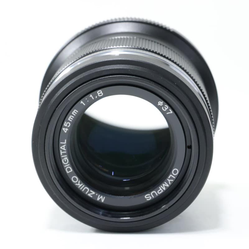 M.ZUIKO DIGITAL 45mm F1.8 ブラック