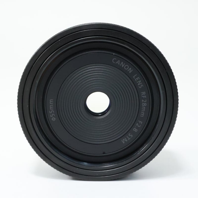 RF28mm F2.8 STM