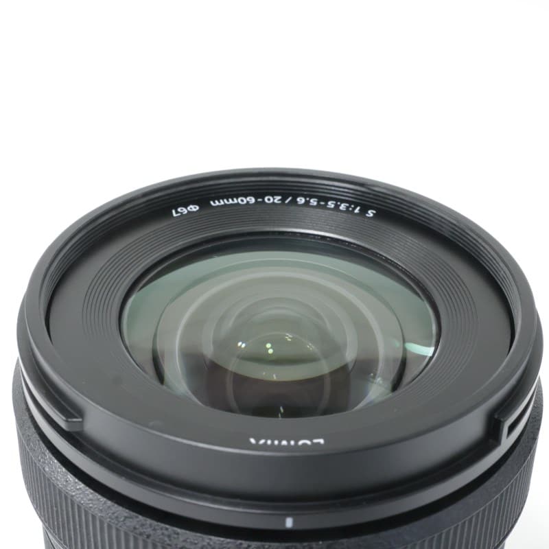 LUMIX S 20-60mm F3.5-5.6 S-R2060