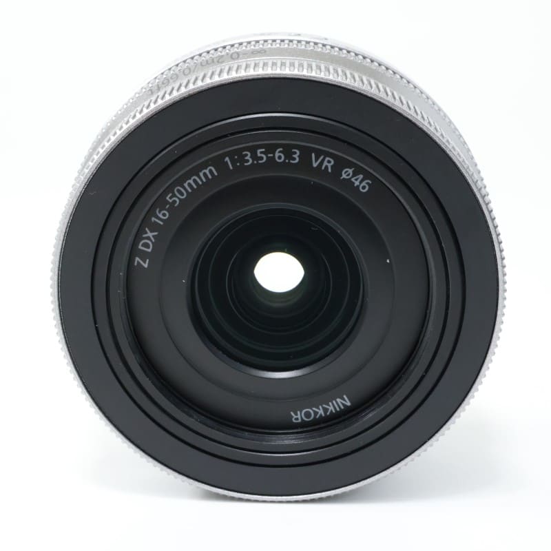 NIKKOR Z DX 16-50mm f/3.5-6.3 VR シルバー