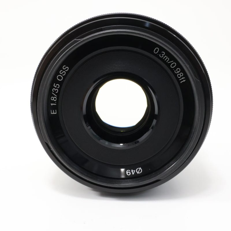 SONY E 35mm F1.8 OSS SEL35F18C 中古 C2120130548581|中古通販 SONY E 35mm F1.8 OSS SEL35F18C 中古 C2120130548581|中古通販