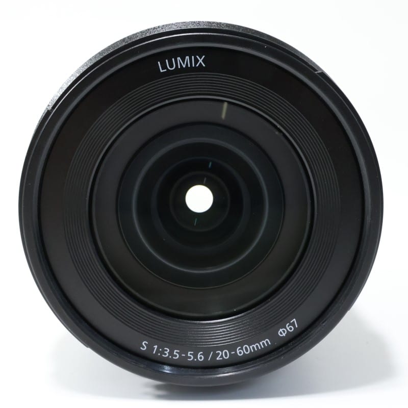 LUMIX S 20-60mm F3.5-5.6 S-R2060